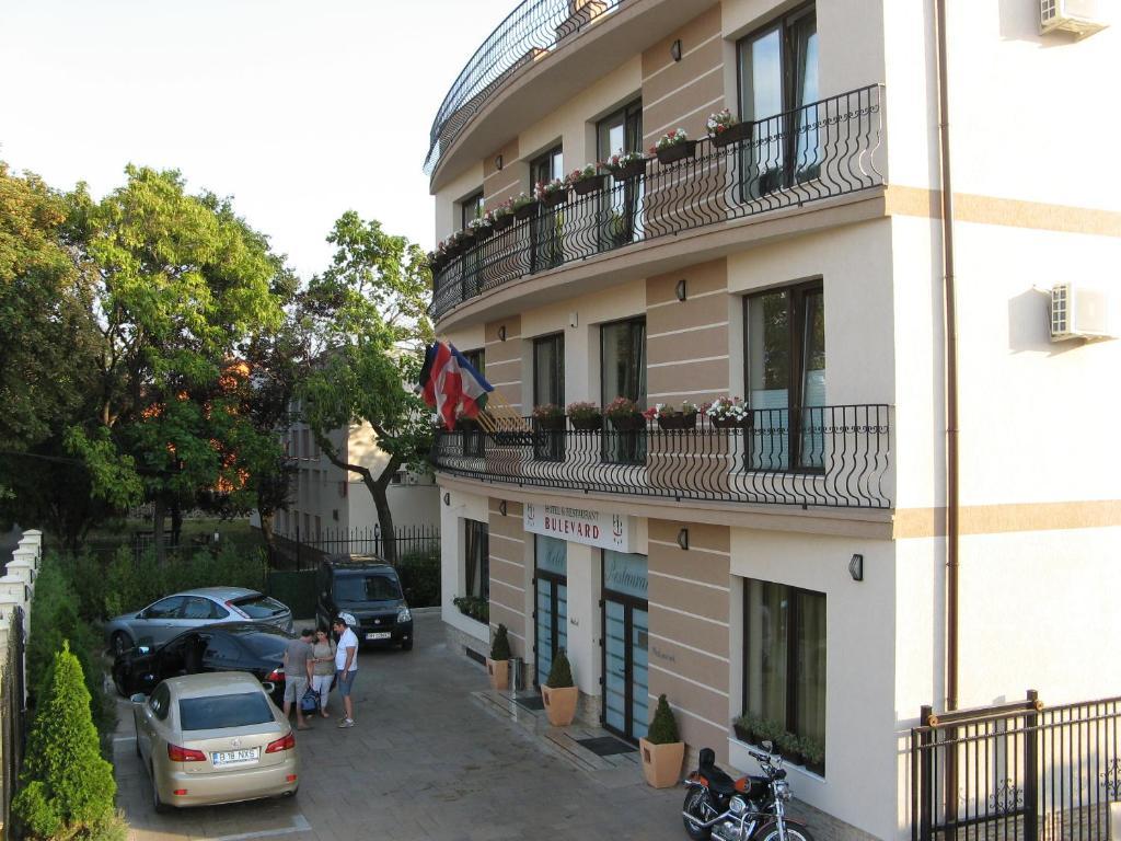 Hotel Bulevard Gran Varadino Esterno foto